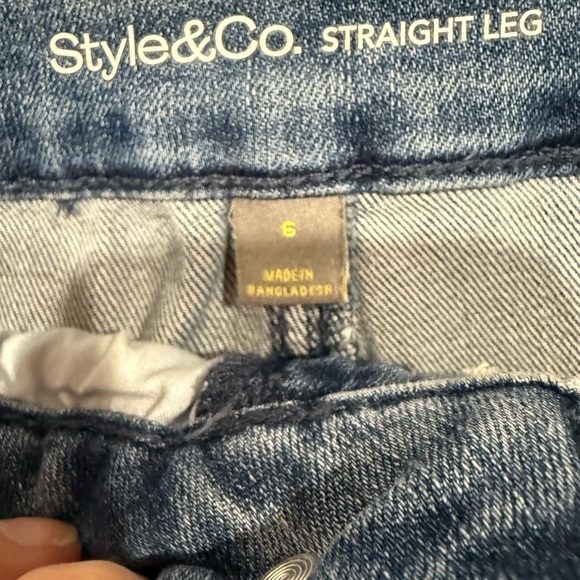 Style & Co Women Dip Dyed High Rise Natural Straight Jeans Blue Ombre Size 6 - Picture 8 of 12